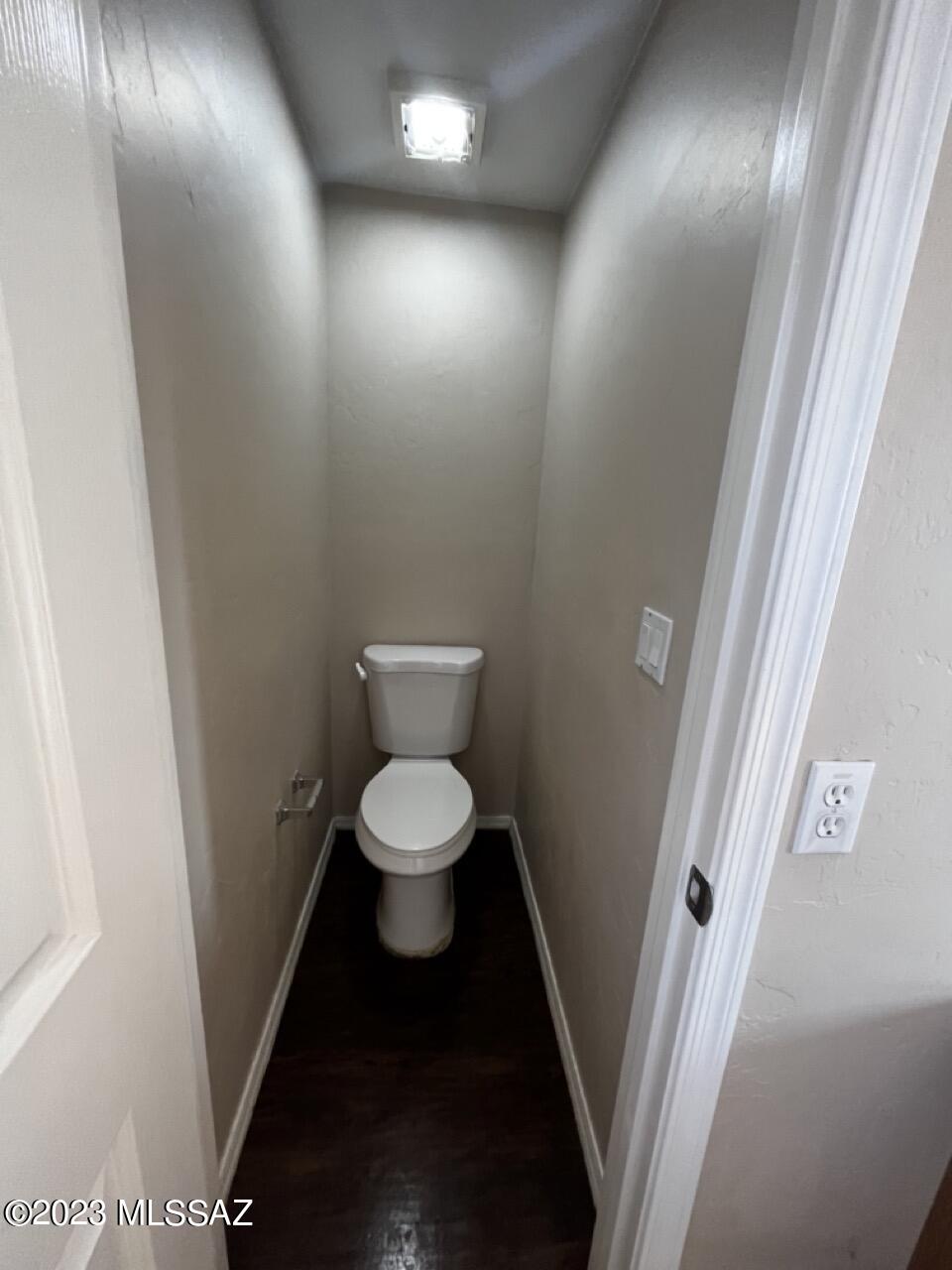 7663 South Meadow Spring Way Tucson, AZ 85747 - Photo 9 of 39