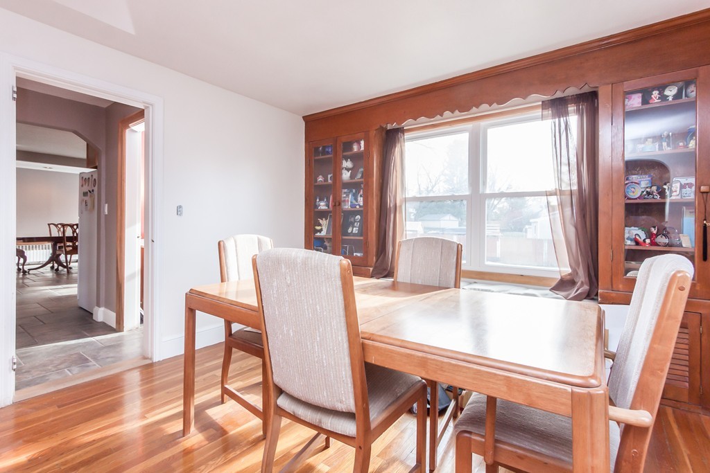 1671 Wilbraham Road Springfield, MA 01119 - Photo 11 of 30