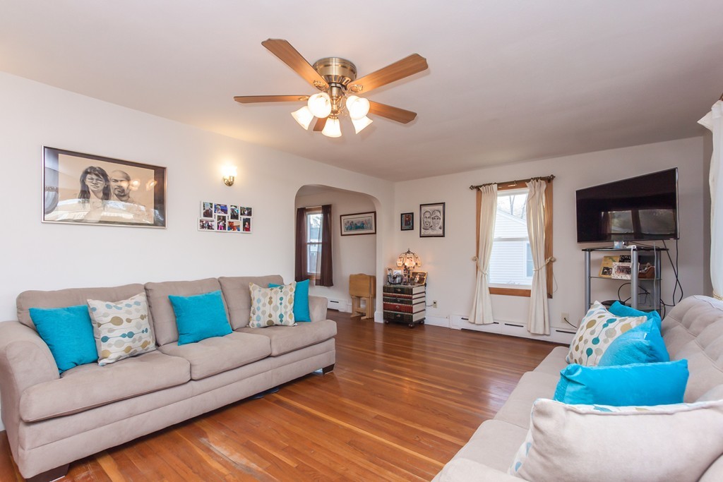 1671 Wilbraham Road Springfield, MA 01119 - Photo 13 of 30