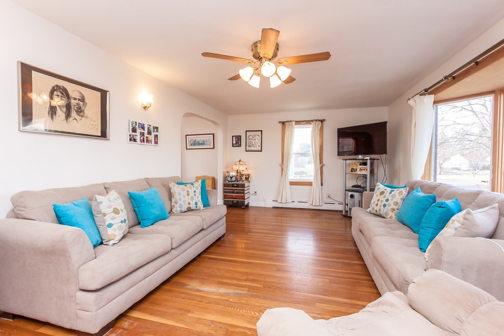 1671 Wilbraham Road Springfield, MA 01119 - Photo 14 of 30