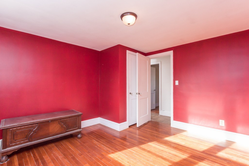 1671 Wilbraham Road Springfield, MA 01119 - Photo 18 of 30
