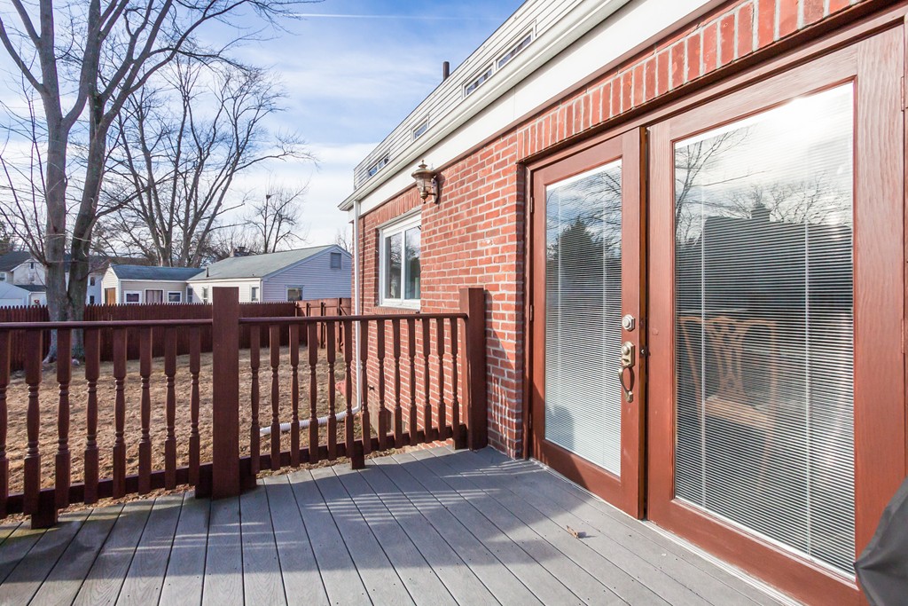 1671 Wilbraham Road Springfield, MA 01119 - Photo 27 of 30