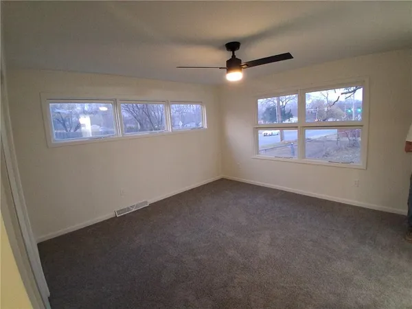 $300,000 | 1128 Thompson Street, Emporia, KS 66801