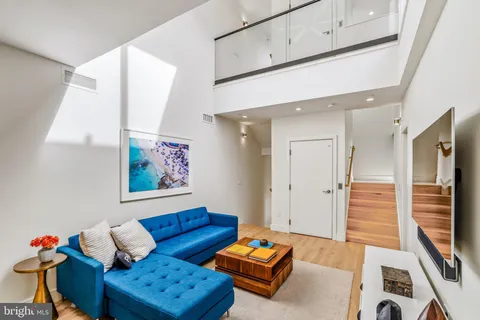 $3,975,000 | 249 South 24th Street, Unit H, Philadelphia, PA 19103