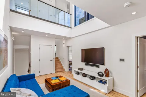 $3,975,000 | 249 South 24th Street, Unit H, Philadelphia, PA 19103