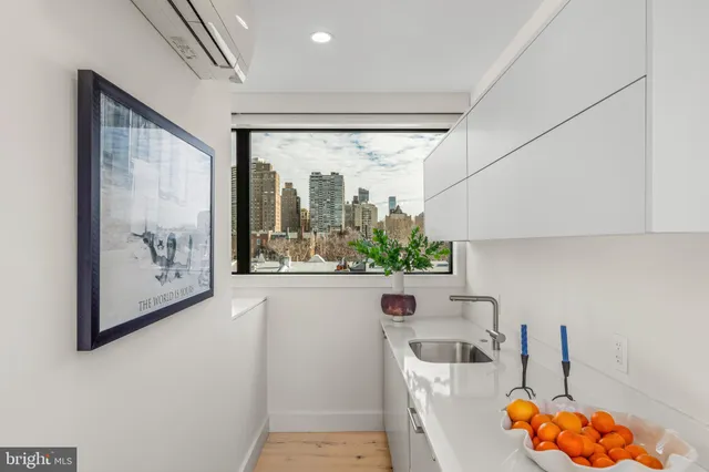 $3,975,000 | 249 South 24th Street, Unit H, Philadelphia, PA 19103