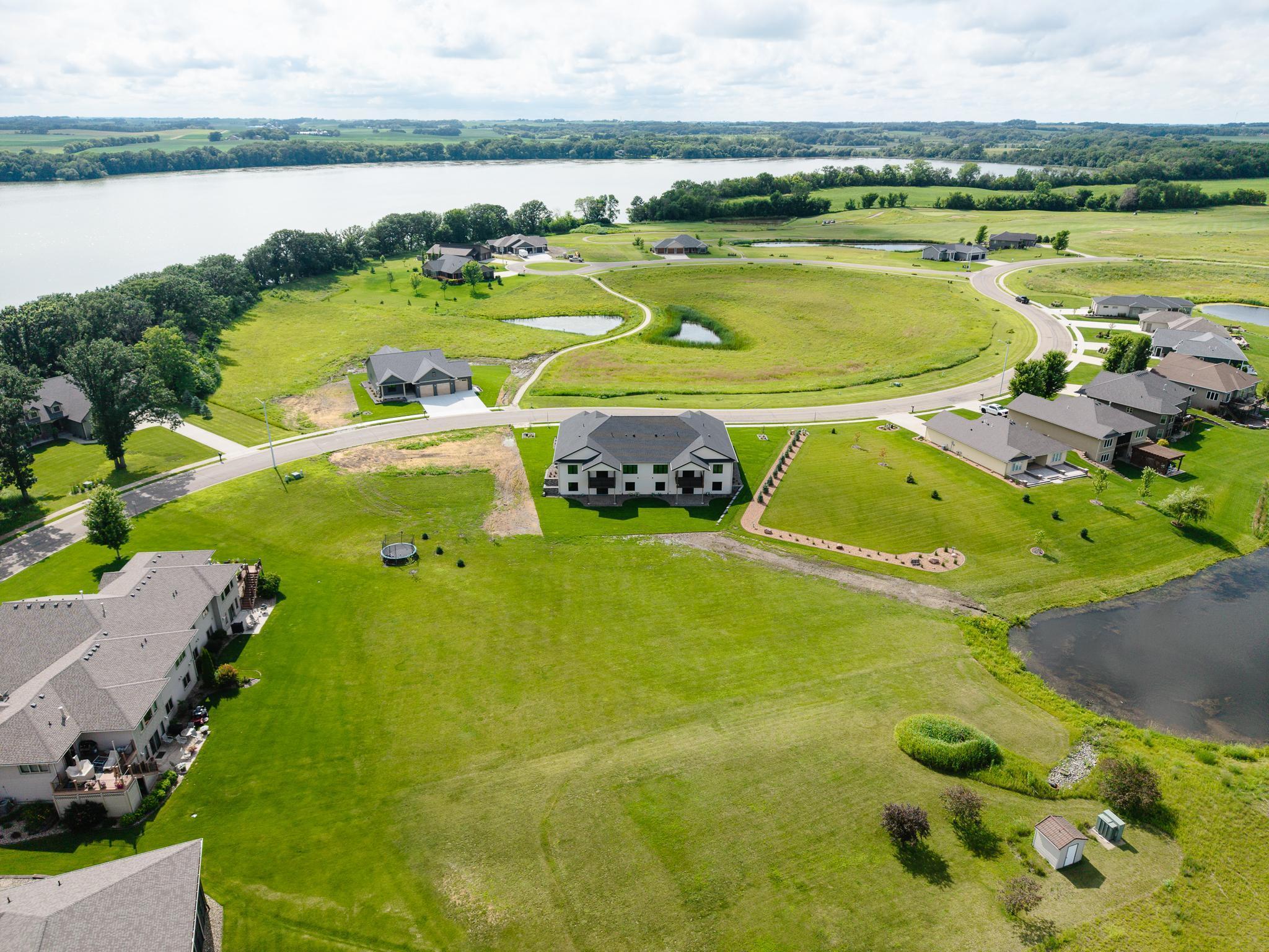 2330 West 9th Street Albert Lea, MN 56007 - Photo 11 of 73