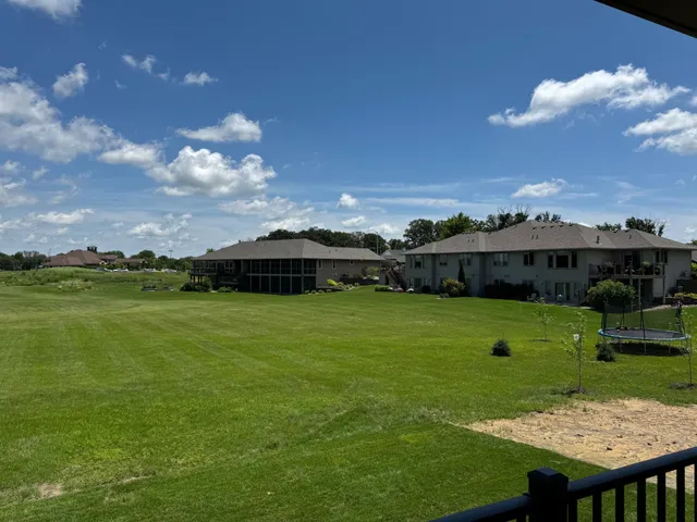 $886,900 | 2330 West 9th Street, Albert Lea, MN 56007