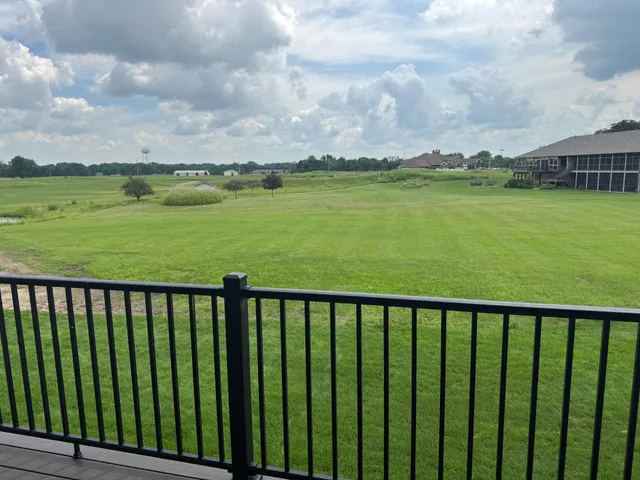 $886,900 | 2330 West 9th Street, Albert Lea, MN 56007