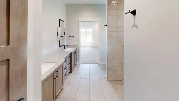 $886,900 | 2330 West 9th Street, Albert Lea, MN 56007