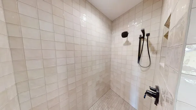 $886,900 | 2330 West 9th Street, Albert Lea, MN 56007