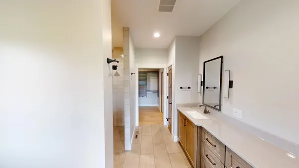 $886,900 | 2330 West 9th Street, Albert Lea, MN 56007