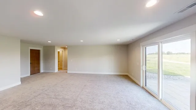 $886,900 | 2330 West 9th Street, Albert Lea, MN 56007