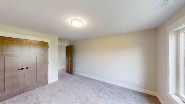 $886,900 | 2330 West 9th Street, Albert Lea, MN 56007