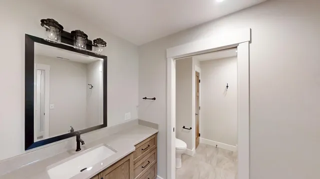 $886,900 | 2330 West 9th Street, Albert Lea, MN 56007