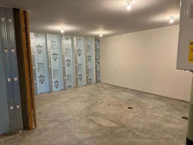 $886,900 | 2330 West 9th Street, Albert Lea, MN 56007