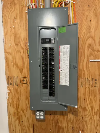 $886,900 | 2330 West 9th Street, Albert Lea, MN 56007