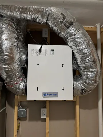 $886,900 | 2330 West 9th Street, Albert Lea, MN 56007