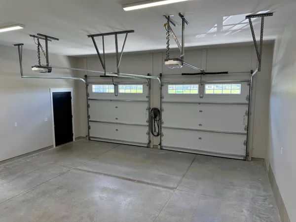 $886,900 | 2330 West 9th Street, Albert Lea, MN 56007