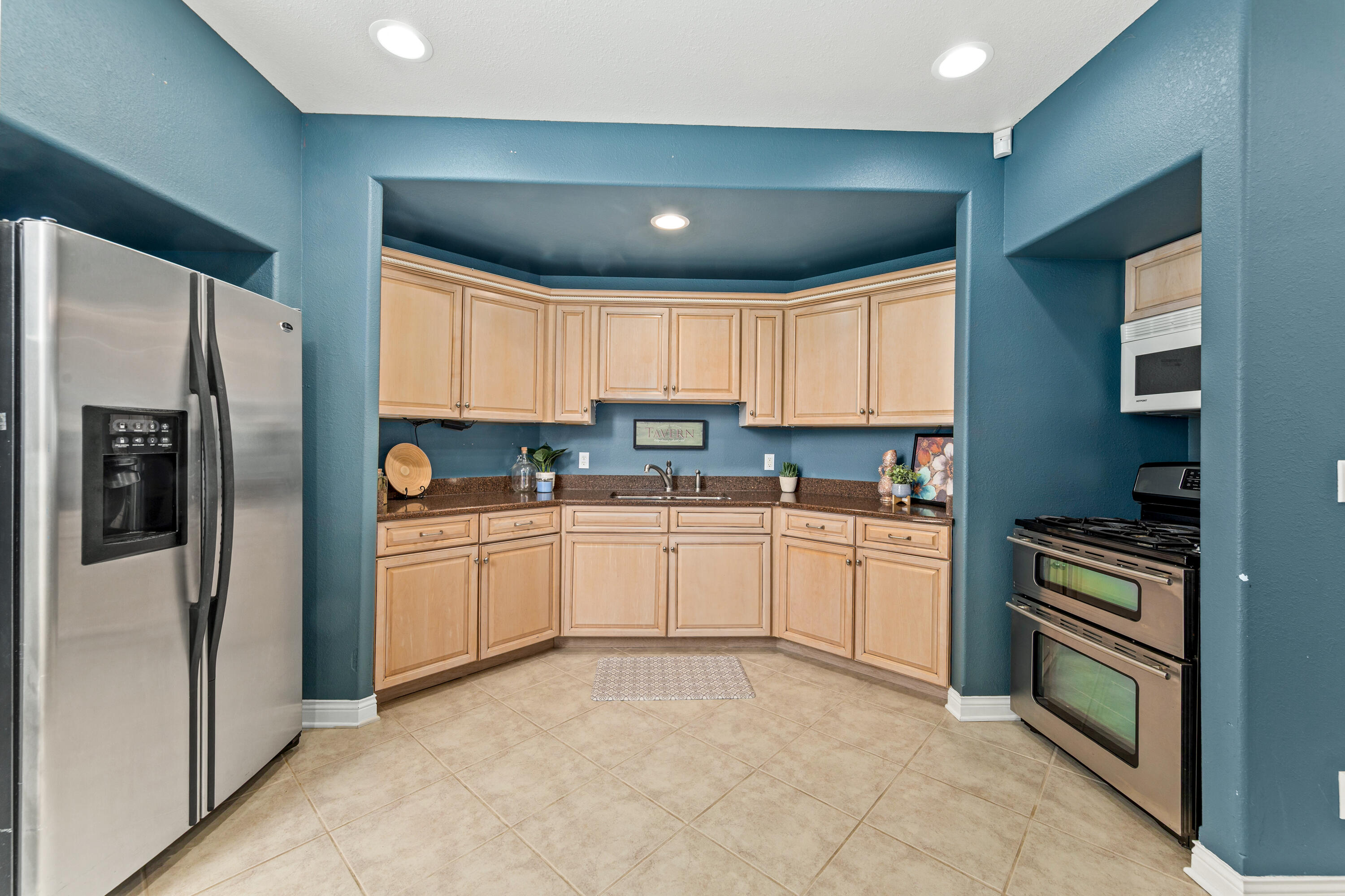 W251S5204 Poppy Fields Road Waukesha, WI 53189 - Photo 45 of 70 SECOND KITCHEN