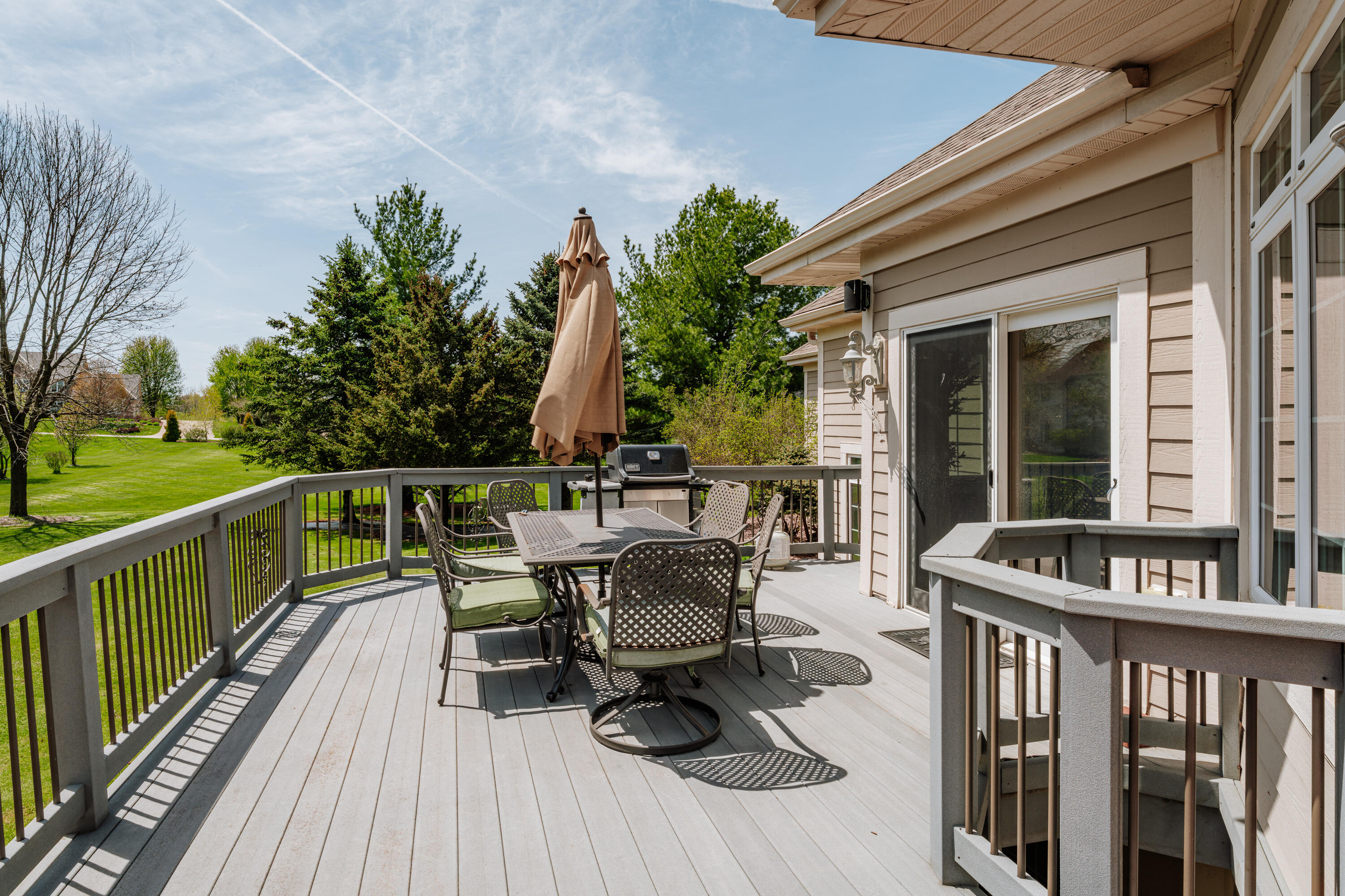 W251S5204 Poppy Fields Road Waukesha, WI 53189 - Photo 55 of 70 BACK COMPOSITE DECK