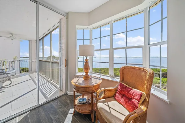 $4,000 | 5800 Northeast Island Cove Way, Unit 2207, Stuart, FL 34996