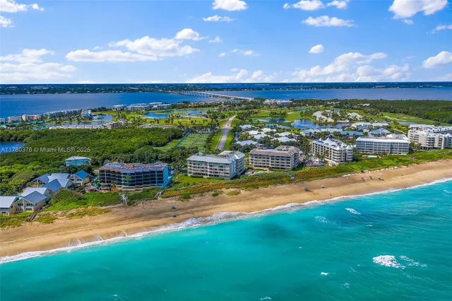 $4,000 | 5800 Northeast Island Cove Way, Unit 2207, Stuart, FL 34996
