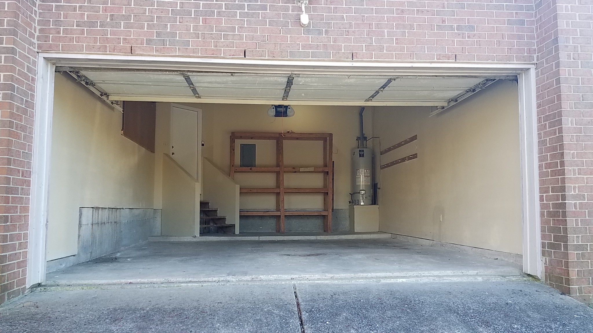 1217 Jacksons View Road Hermitage, TN 37076 - Photo 14 of 14 a view of a garage
