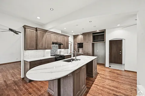 $845,000 | 527 Canyon Drive, Lawrence, KS 66049