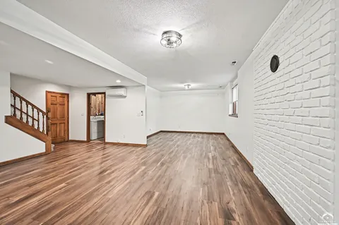 $845,000 | 527 Canyon Drive, Lawrence, KS 66049