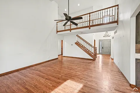 $845,000 | 527 Canyon Drive, Lawrence, KS 66049