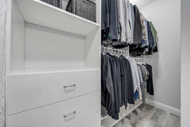 2247 Wind Trace Road North Navarre, FL 32566 - Photo 22 of 34 2247 Wind Trace_ Primary Closet
