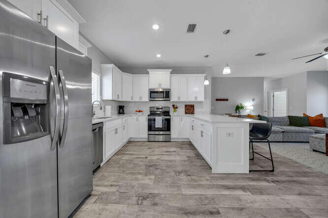 2247 Wind Trace Road North Navarre, FL 32566 - Photo 8 of 34 2247 Wind Trace_ Kitchen