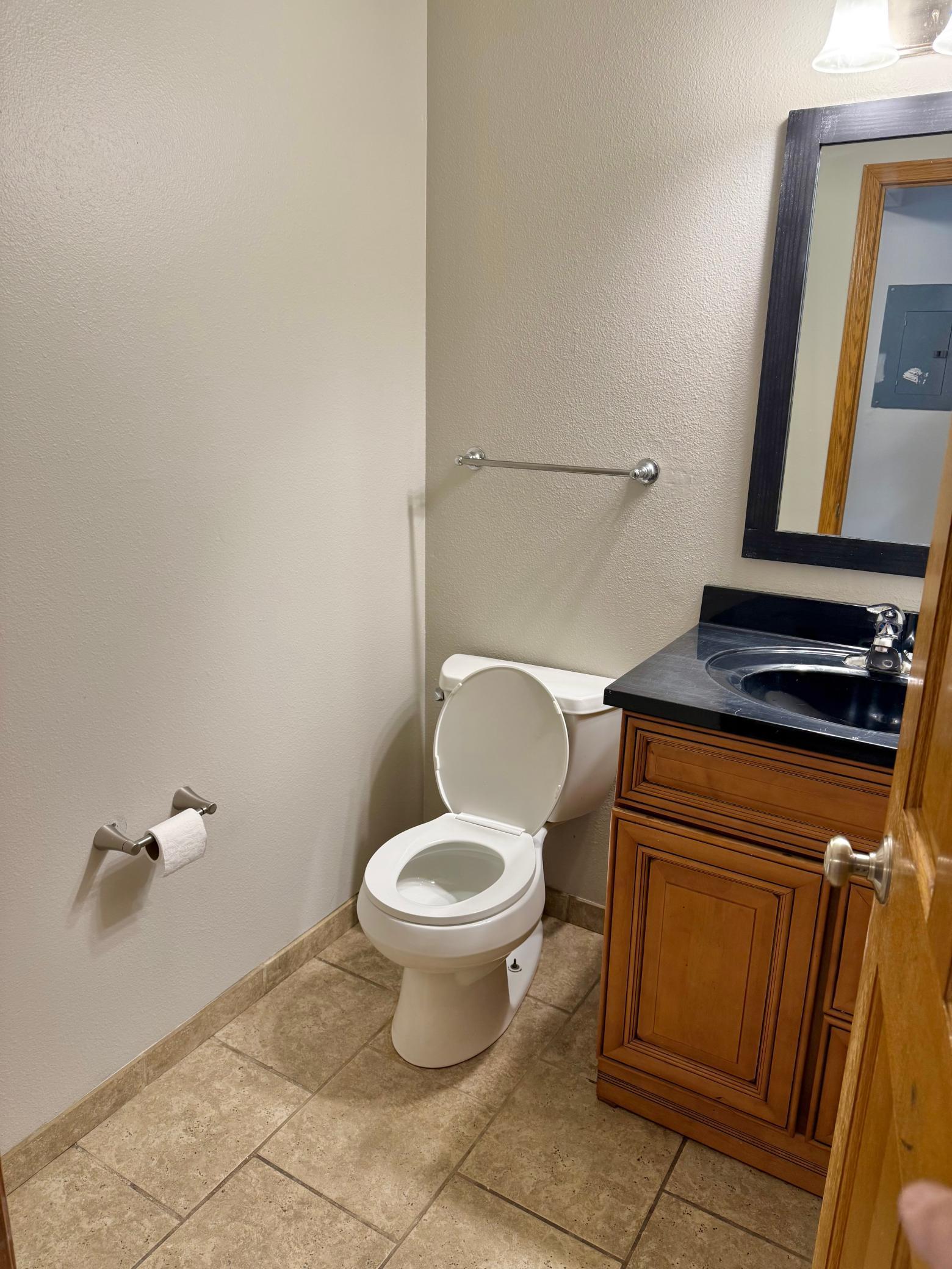 8573 Cardiff Lane Eden Prairie, MN 55344 - Photo 4 of 24