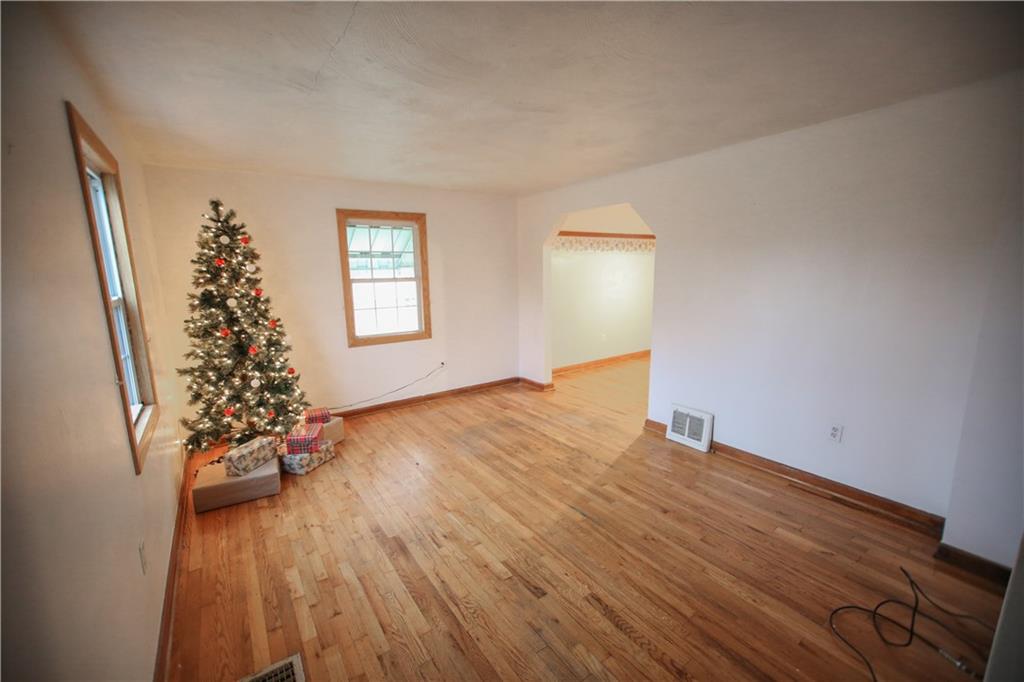 304 Evans City Road Butler, PA 16001 - Photo 14 of 24 Gallery Image 14