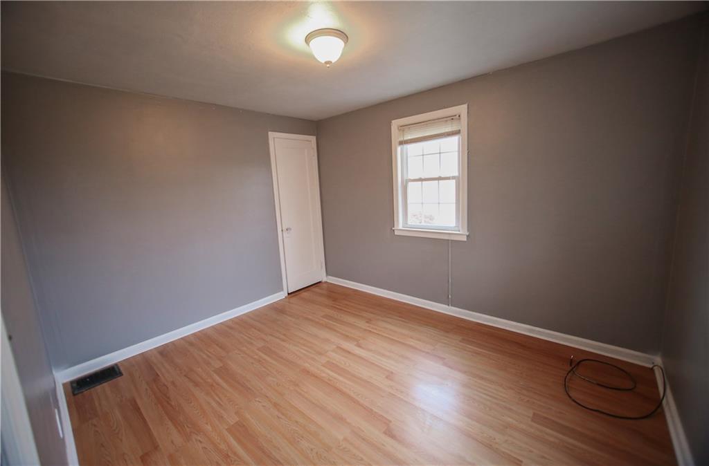 304 Evans City Road Butler, PA 16001 - Photo 17 of 24 Gallery Image 17