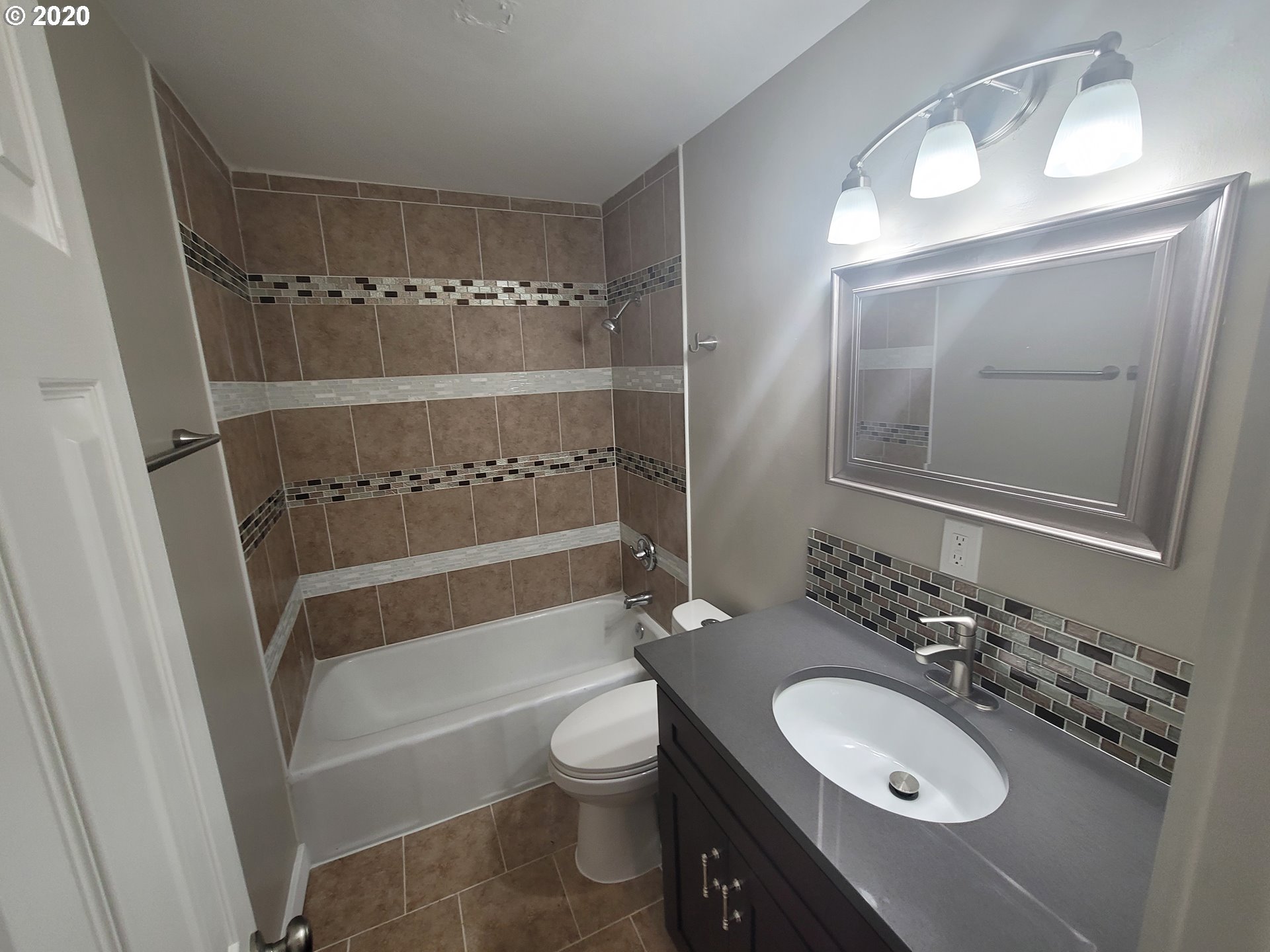 3307 Laurel Road Longview, WA 98632 - Photo 10 of 18 Gallery Image 10