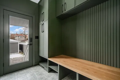 $1,049,000 | 515 Highland Avenue, Oak Park, IL 60304