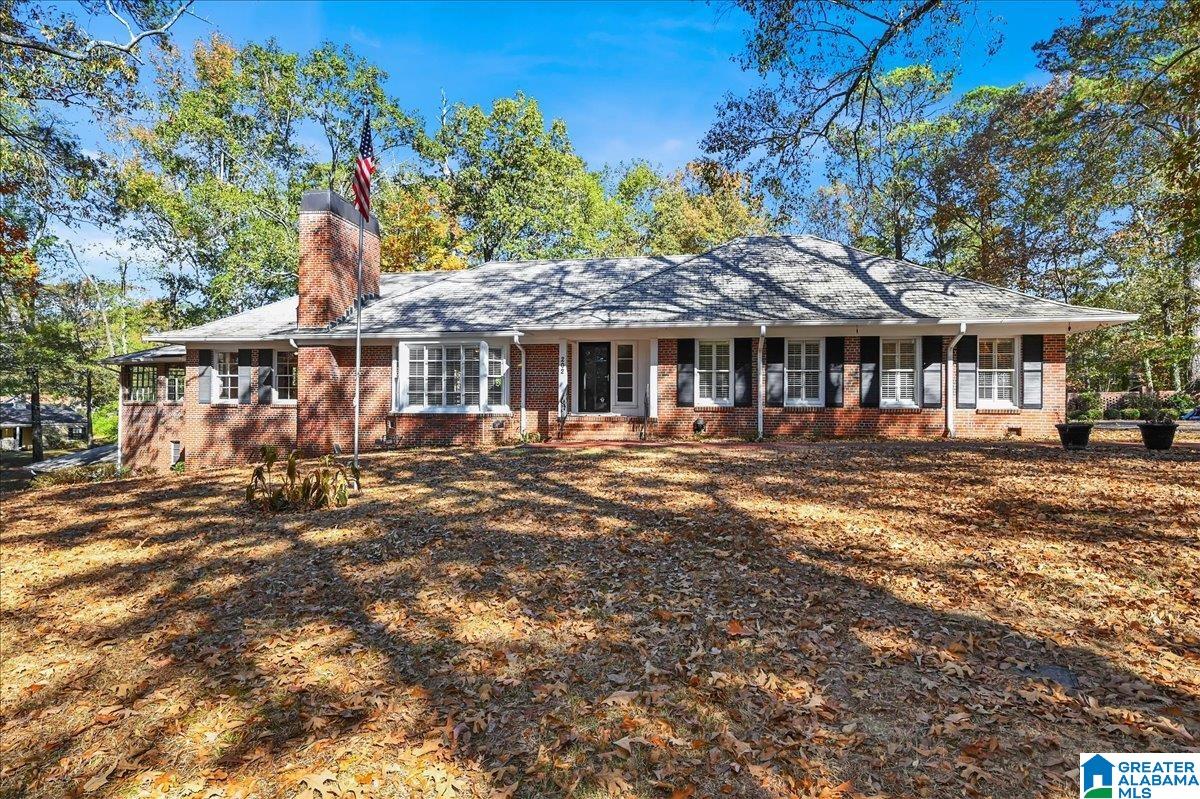 202 Crest Circle South Jasper, AL 35501 - Photo 2 of 53