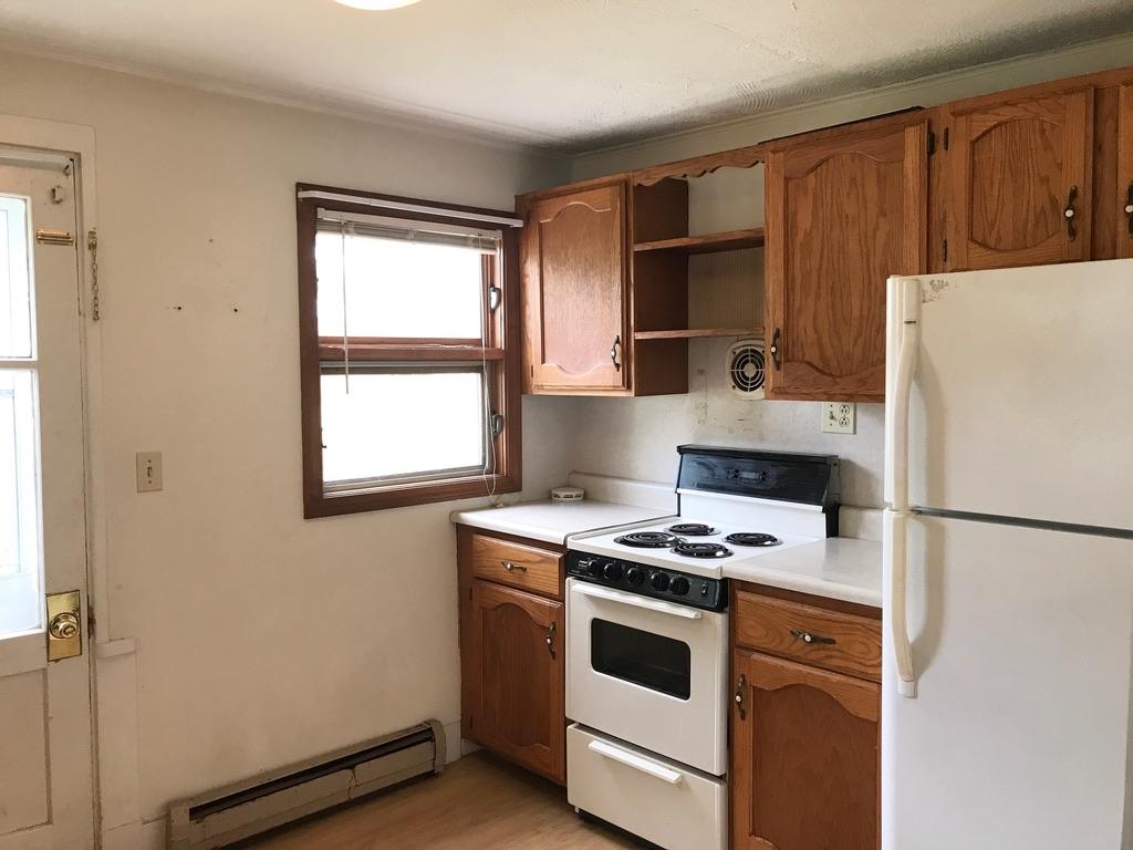 12 Collette Street Waterville, ME 04901 - Photo 15 of 37 Kitchen