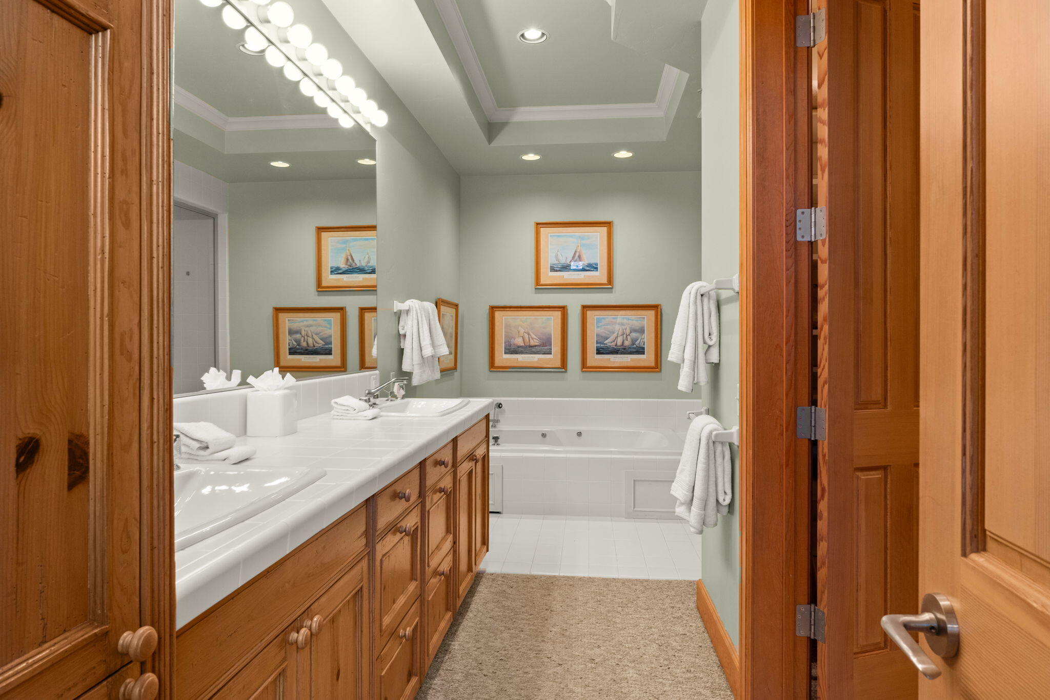 3120 Warm Springs Road, Unit B Ketchum, ID 83340 - Photo 17 of 36 Primary bath