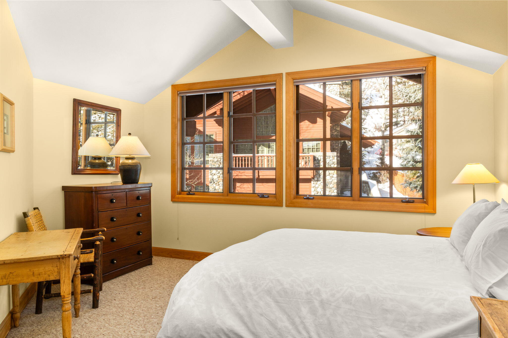 3120 Warm Springs Road, Unit B Ketchum, ID 83340 - Photo 21 of 36 Guest bedroom