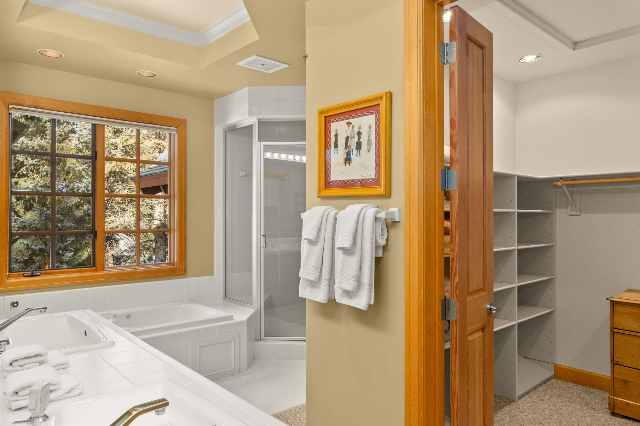 3120 Warm Springs Road, Unit B Ketchum, ID 83340 - Photo 24 of 36 Guest bath