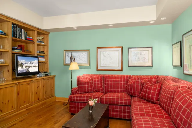 $3,250,000 | 3120 Warm Springs Road, Unit B, Ketchum, ID 83340