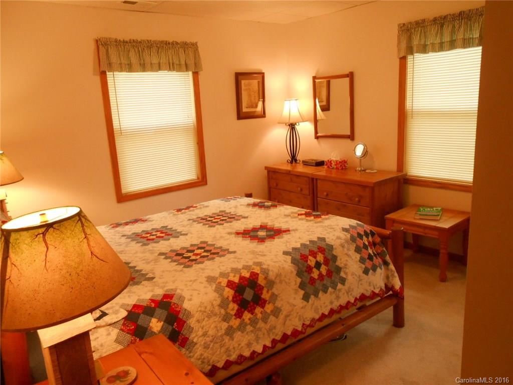 161 Smokey Ridge Loop, Unit 202 Waynesville, NC 28786 - Photo 12 of 21