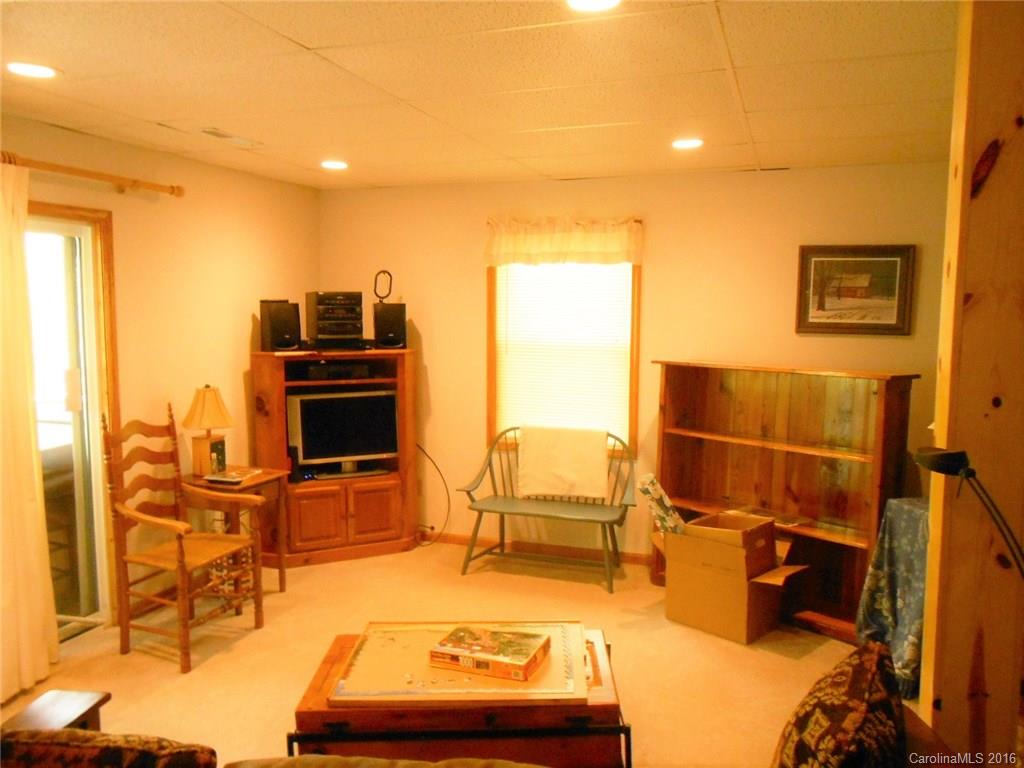 161 Smokey Ridge Loop, Unit 202 Waynesville, NC 28786 - Photo 7 of 21