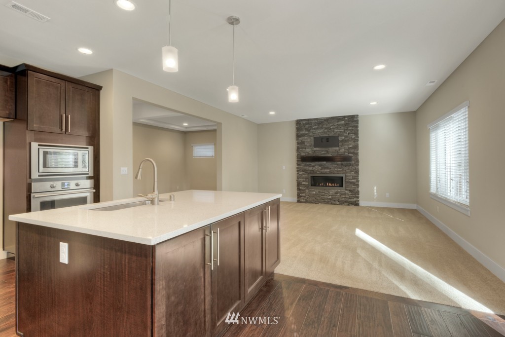 20513 Richmond Road, Unit 11 Bothell, WA 98012 - Photo 2 of 15
