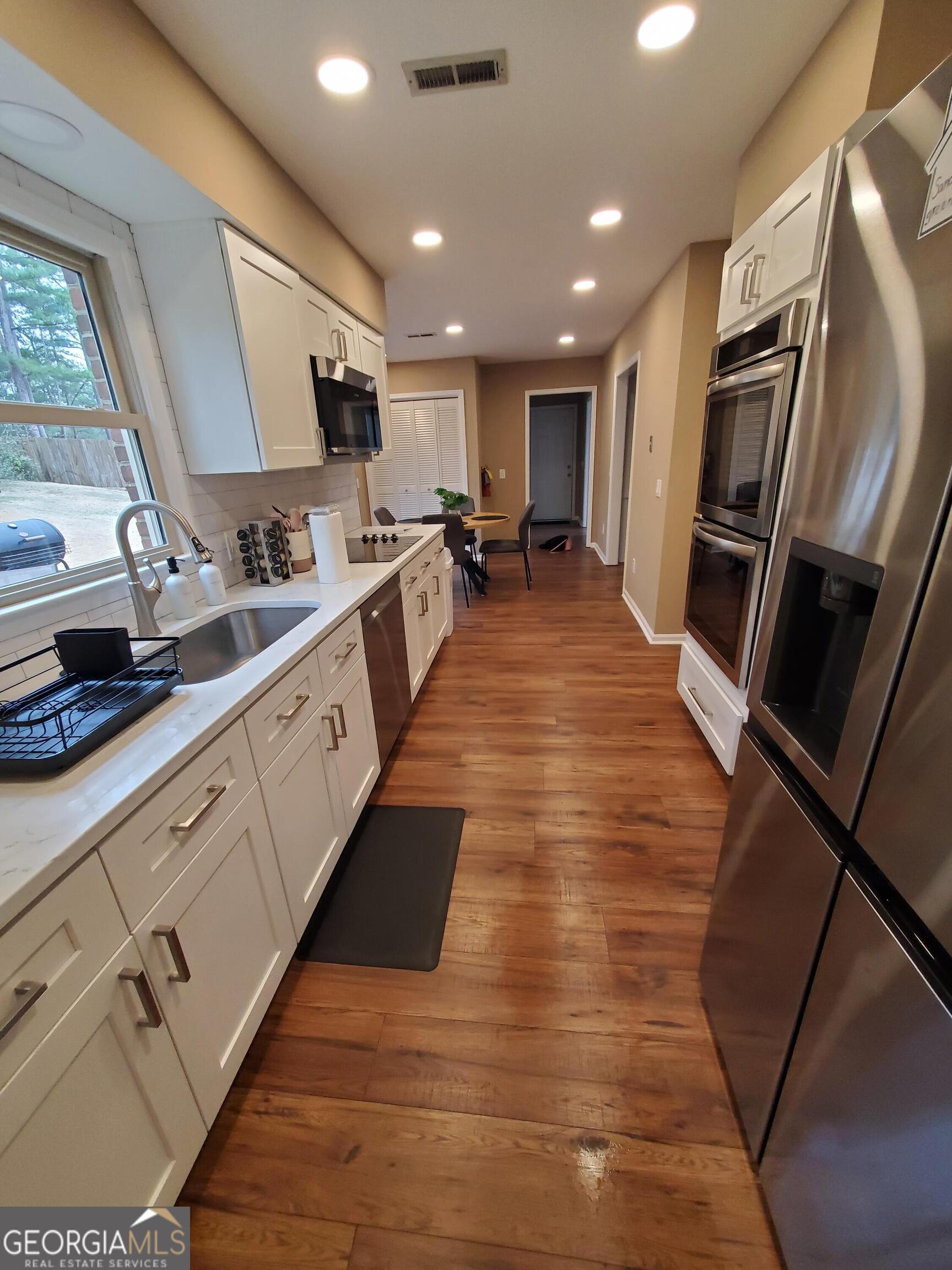 106 Sandtrap Ridge Peachtree City, GA 30269 - Photo 8 of 26