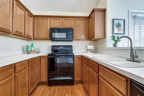 $399,000 | 10059 Cambridge Drive, Frisco, TX 75035