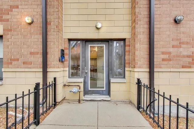 $565,000 | 2300 West Bloomingdale Avenue, Unit C, Chicago, IL 60647